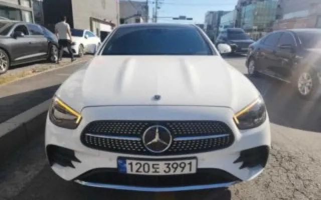 법원전시중고차 E-클래스 W213 E350 4MATIC AMG LINE 매물 사진 13 - 2022/01 50,113km